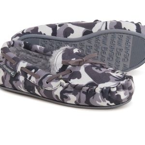 Bear paw moccasins camo